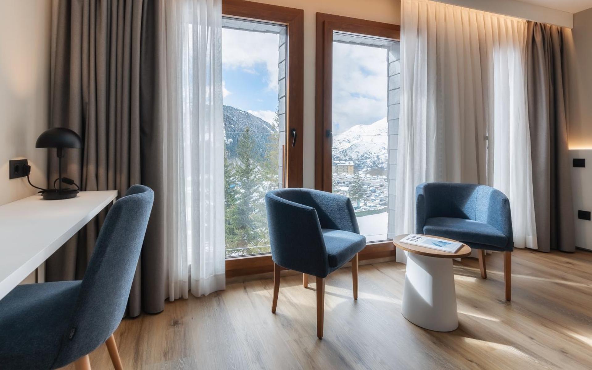 Hotel Montarto Baqueira Beret Exterior photo